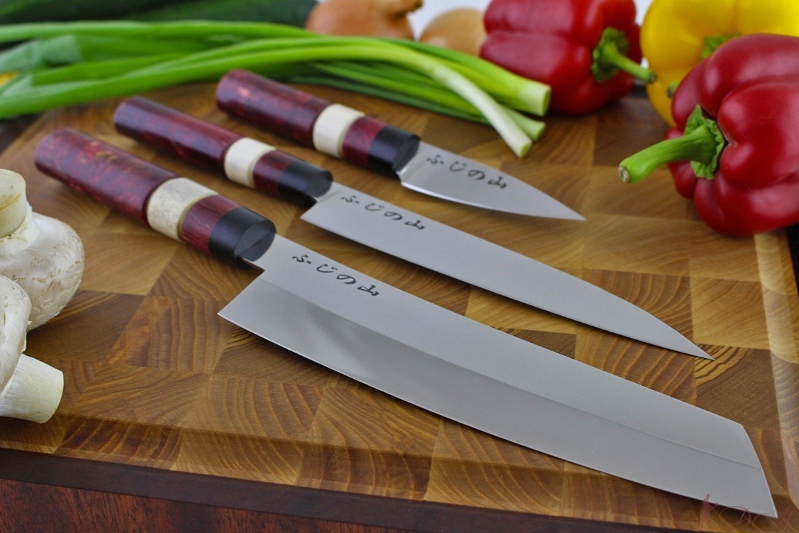 Недорогие кухонные ножи. Набор кухонных ножей Satake swordsmith hg8323. Нож кухонный сталь х12мф. Японские ножи для кухни. Набор японских ножей для кухни.